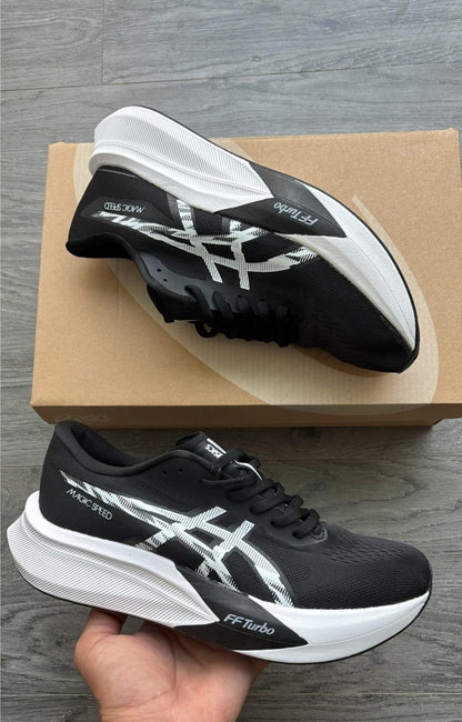 ASICS FF TURBO